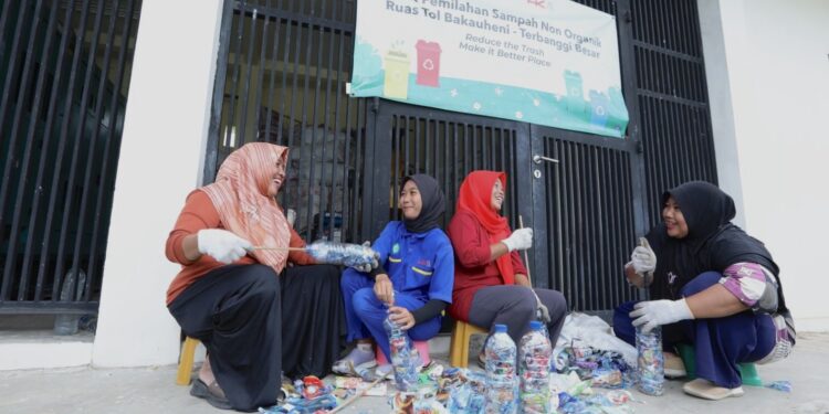 Dorong Pengurangan Limbah Plastik Lewat Inovasi dan Pemberdayaan Komunitas di Sekitar Jalan Tol 857d2671 c19a 4c4e a7b2 64ea4799cff3
