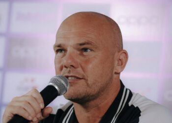 Pelatih Bali United, Johnny Jansen. (Foto: Media Official Bali United).