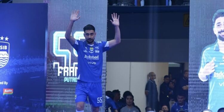 Bek Persib Bandung, Frans Putros. (Foto: Instagram @fransputros)