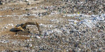 Ilustrasi tempat pembuangan akhir. (Foto: Alex Person via Unsplash)