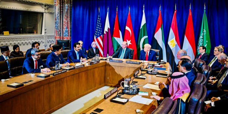 Presiden Republik Indonesia, Prabowo Subianto, menghadiri Multilateral Meeting on the Middle East atas undangan Presiden Amerika Serikat, Donald Trump di Ruang Konsultasi Dewan Keamanan Perserikatan Bangsa-Bangsa (PBB), New York, Selasa 23 September 2025. (Foto: BPMI Setpres)