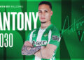 Winger asal Brasil, Antony Matheus dos Santos, kini resmi memperkuat Real Betis Balompié. (Foto: Media Real Betis Balompié)