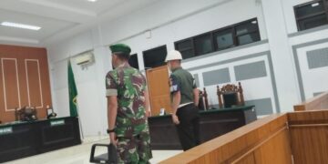 Sertu Riza Pahvili saat diadili di Pengadilan Militer l Medan Jalan Ngumban Surbakti, Kota Medan, Kamis (02/10/2025). (Foto : Dok LBH Medan).