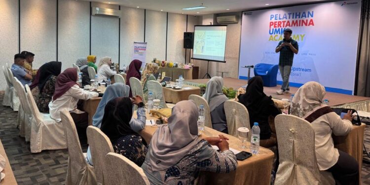 Pertamina Hubungkan UMKM dengan Rantai Pasok Global Lewat Program UMK Academy 2025 Pelatihan ini diikuti oleh 30 peserta dan berlangsung sukses di Karibia Boutique Hotel Medan pada 22-23 Oktober 2025 (Foto: Narata/Rep)