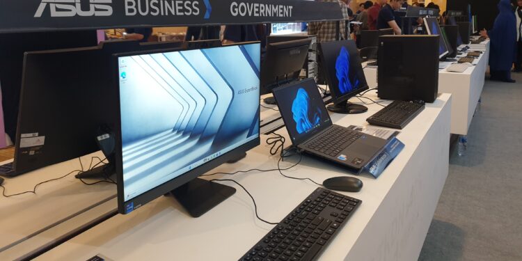 ASUS Perkenalkan Expert Series di Medan: Laptop dan PC Bisnis dengan Teknologi AI Terbaru ASUS Perkenalkan Expert Series di Medan, Kamis 6 November 2025. (Foto: narata)