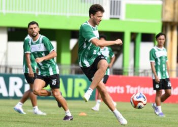 PSMS Medan menjalani official training jelang pertandingan melawan Persekat Tegal di Stadion Yos Sudarso, Tegal. (Foto: Media Official PSMS)
