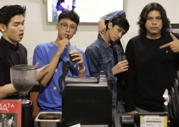Sekata Kopi x Shanghai Karate Club: Sajikan Americano "Kurang Tidur" Ber-Barcode Lagu, Apresiasi Local Heroes Medan (Foto: Narata/Istimewa)