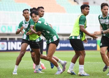 Keterangan foto: PSMS Medan menjalani official training jelang pertandingan melawan Garudayaksa FC di Stadion Pakansari, Bogor. (Sumber: Media Official PSMS)