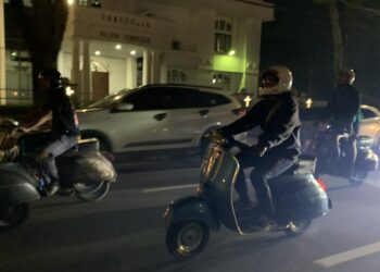 Pengendara vespa se-Kota Medan saat mengikuti SOTR Ceria Bareng Vespa Medan, Minggu (15/03/2026). (Foto:narata/Ghiyatuddin).