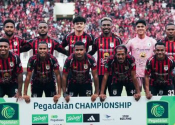 Keterangan Foto: Skuad Persipura Jayapura sesaat sebelum pertandingan melawan Adhyaksa FC di Stadion Lukas Enembe, Papua, Jumat 8 Mei 2026. (Sumber: Media Official Persipura)