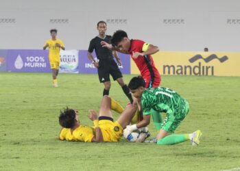 Keterangan Foto: Malaysia versus Singapura di Stadion Teladan Medan dalam ajang Piala AFF U-19. Selasa 2 Juni 2026. (Sumber: narata/Ghiyatuddin)
