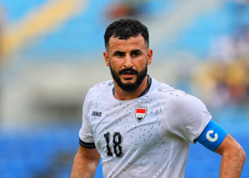 Keterangan Foto: Kapten Timnas Irak, Ayman Hussein. (Sumber: Instagram @aymanhussen9)