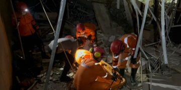 Keterangan: Operasi pencarian korban bangunan runtuh di Kompleks Grand Polonia, Kecamatan Medan Polonia, Kota Medan. (Foto: Basarnas Medan)