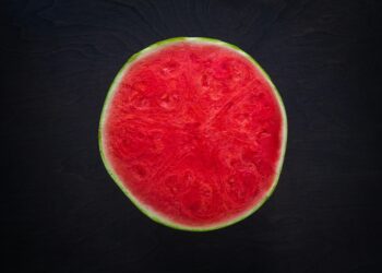 Keterangan: Buah semangka. (Foto: Patrick Fore via Unsplash)