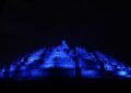 Keterangan Foto: Candi Borobudur di Jawa Tengah bersinar biru pada 23 Oktober 2026 untuk memperingati hari jadi ke-81 PBB. (Sumber: UNIC/Felix Alexander Huang)